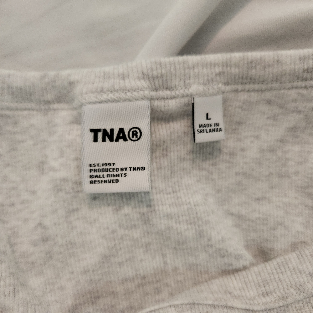 Aritzia Light Gray Tank Top - Picture 5 of 9